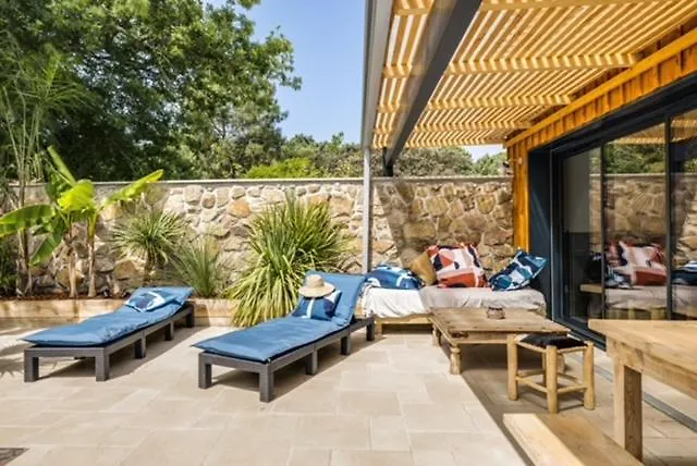 La Du Huga N°3 Feriehus *